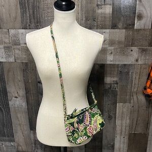 Very Bradley Cross body EUC